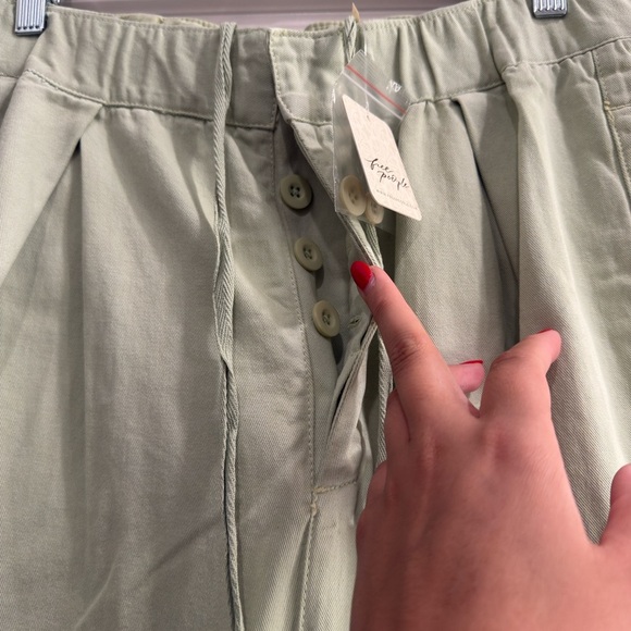 NWT Free People Light Green Wide-Leg Pants - Picture 5 of 5